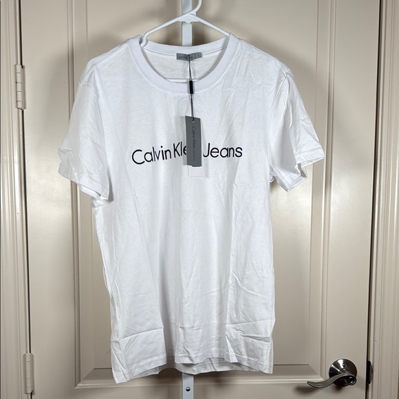Mens Calvin Klein White Short Sleeve Tee - Picture 1 of 5